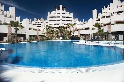 Bahia Boutique Apartments Εστεπόνα Ισπανία